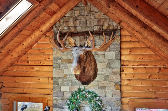 520 Barrows Towne Road, Killington, VT 05751