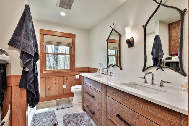 520 Barrows Towne Road, Killington, VT 05751