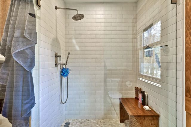 520 Barrows Towne Road, Killington, VT 05751