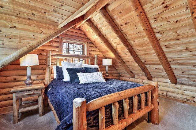 520 Barrows Towne Road, Killington, VT 05751