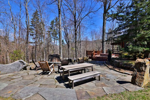 520 Barrows Towne Road, Killington, VT 05751