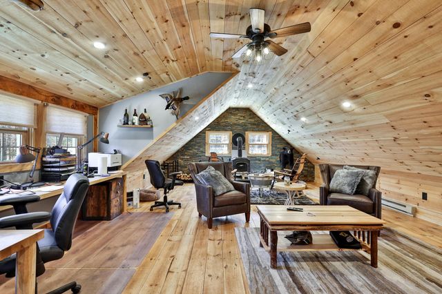 520 Barrows Towne Road, Killington, VT 05751