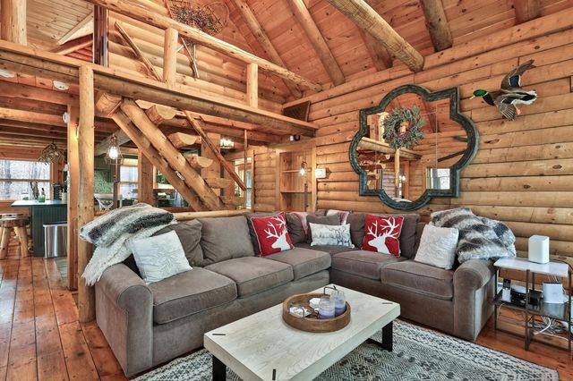 520 Barrows Towne Road, Killington, VT 05751