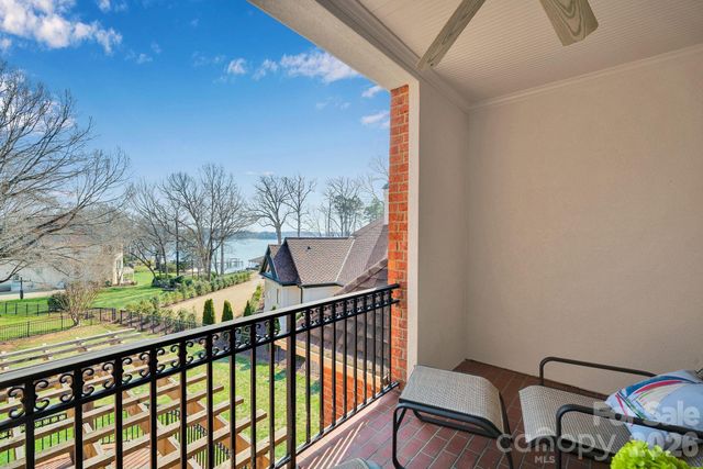 18326 Bowsprit Pointe Road, Cornelius, NC 28031