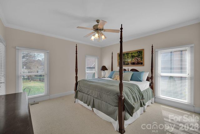 18326 Bowsprit Pointe Road, Cornelius, NC 28031