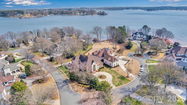 18326 Bowsprit Pointe Road, Cornelius, NC 28031