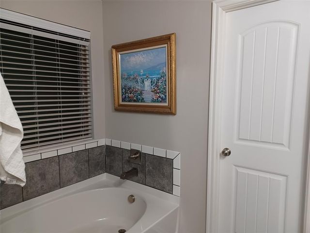 2364 NW 191st Court, Edmond, OK 73012