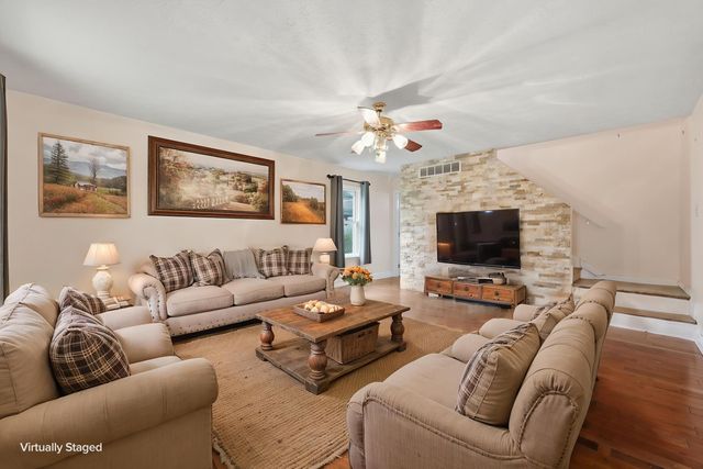 524 Southbrook Drive, Nicholasville, KY 40356