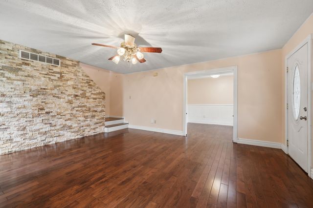 524 Southbrook Drive, Nicholasville, KY 40356