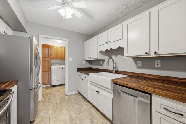 524 Southbrook Drive, Nicholasville, KY 40356