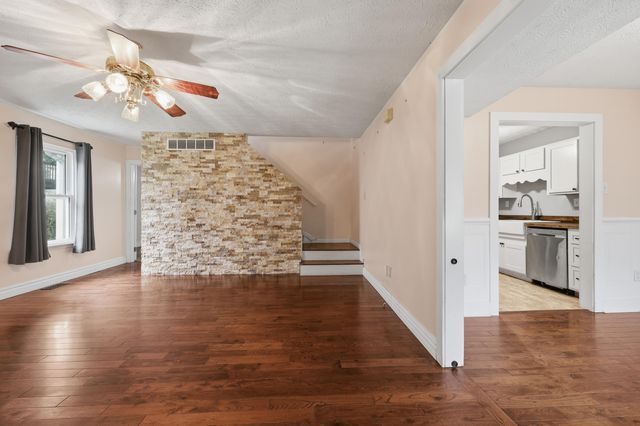 524 Southbrook Drive, Nicholasville, KY 40356