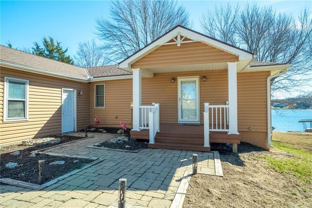 1006 Lake Viking Terrace, Altamont, MO 64620