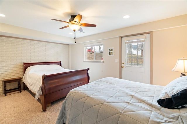 1006 Lake Viking Terrace, Altamont, MO 64620