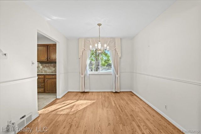 6378 Emerald Lake Drive, Troy, MI 48085