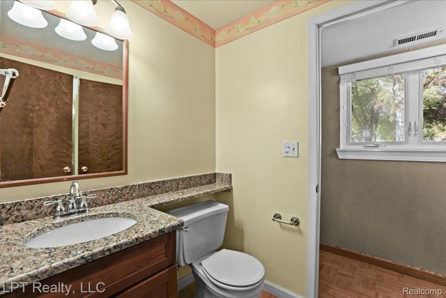 6378 Emerald Lake Drive, Troy, MI 48085