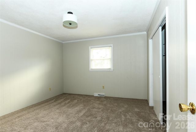 34 Rollingwood Drive, Concord, NC 28025