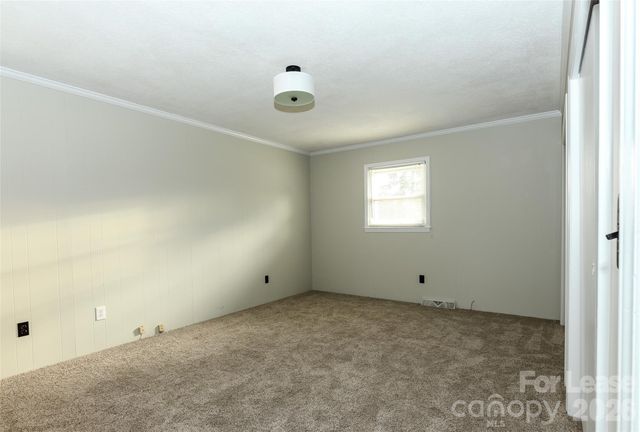 34 Rollingwood Drive, Concord, NC 28025