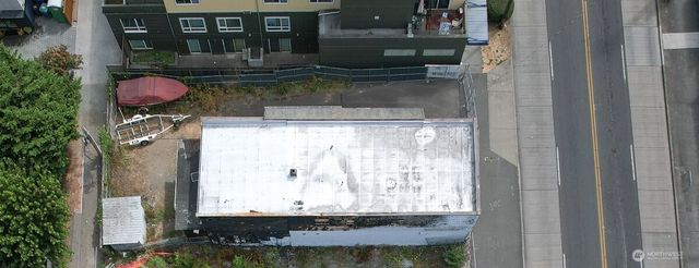 320 NW 85th Street, Seattle, WA 98117