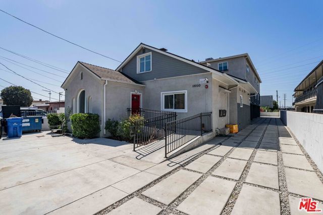 12000 Runnymede Street 1, North Hollywood (los Angeles), CA 91605