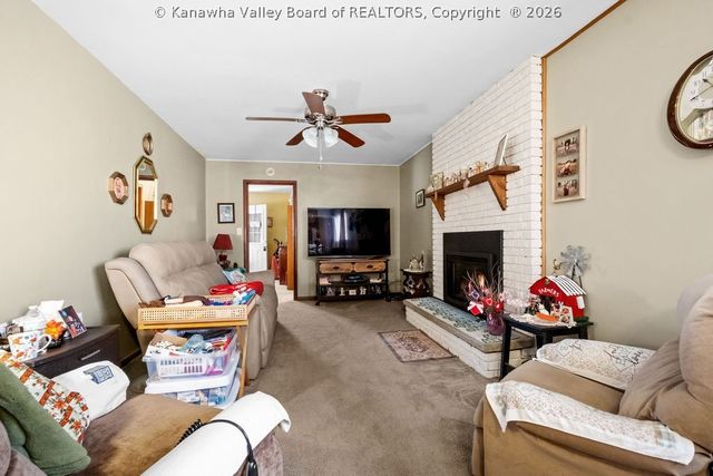 104 Beech Street, Nitro, WV 25143