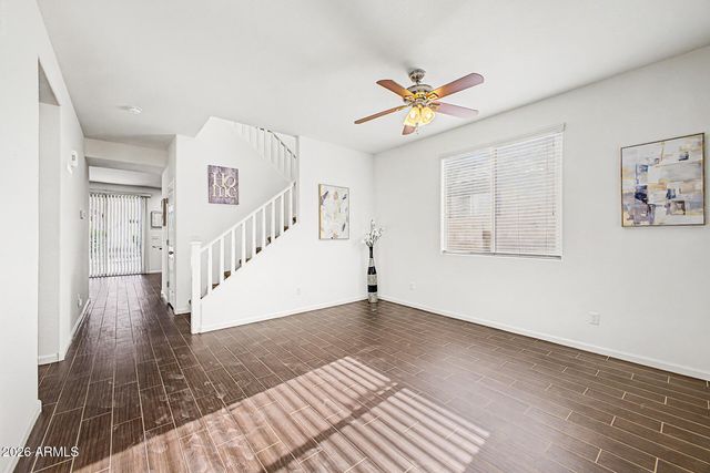 879 E ABERDEEN Drive, Gilbert, AZ 85298