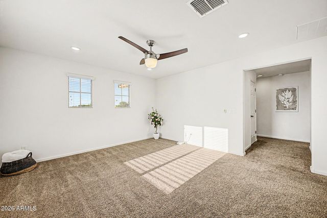 879 E ABERDEEN Drive, Gilbert, AZ 85298