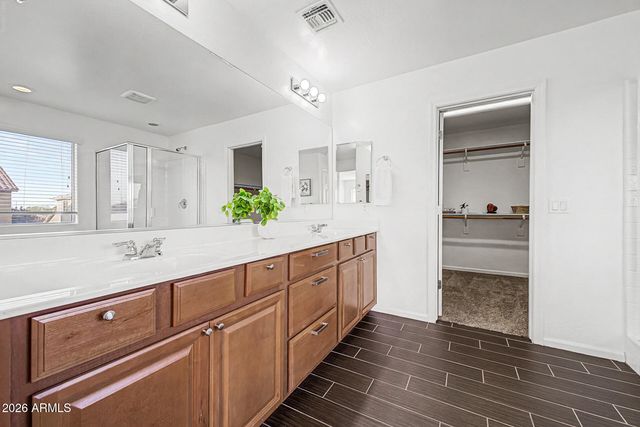 879 E ABERDEEN Drive, Gilbert, AZ 85298