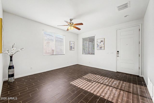 879 E ABERDEEN Drive, Gilbert, AZ 85298