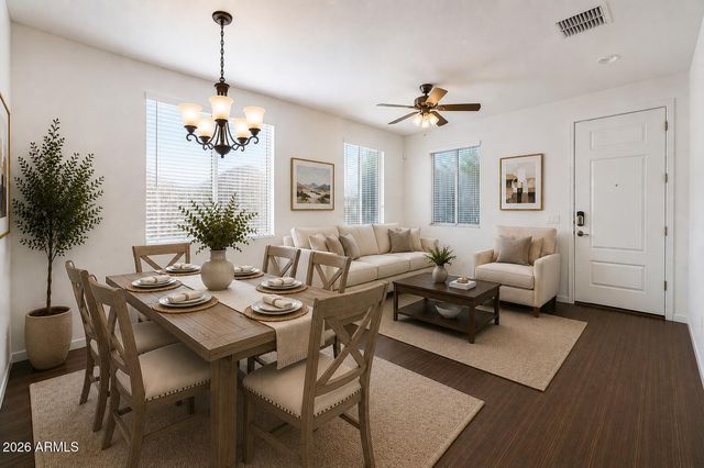 879 E ABERDEEN Drive, Gilbert, AZ 85298