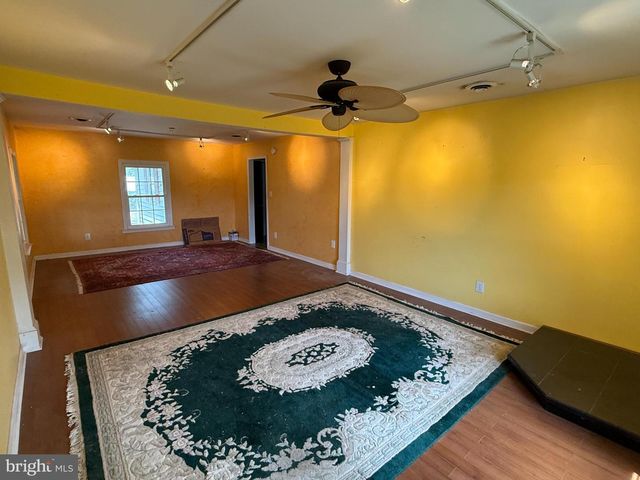 14192 DEVILS THREE JUMP RD, Milford, VA 22514