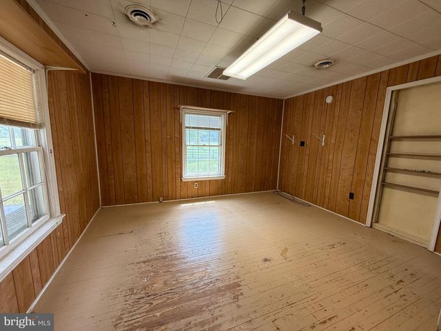 14192 DEVILS THREE JUMP RD, Milford, VA 22514