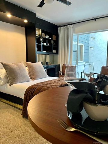 220 Coast Blvd 2M, La Jolla, CA 92037