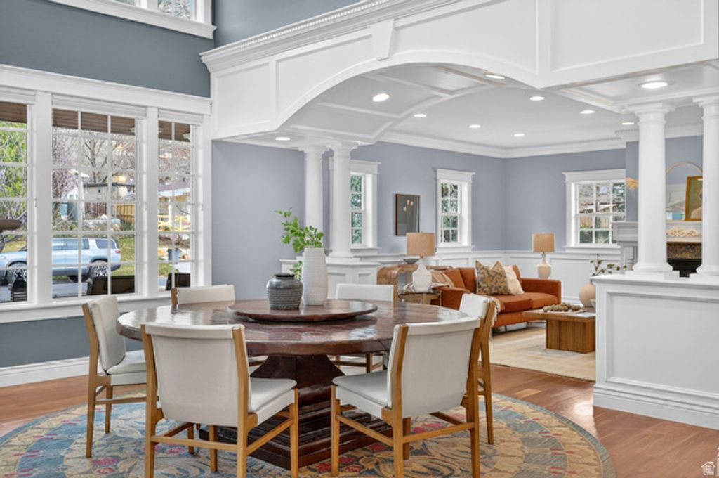 Image 19 of property listing at 5088 S WANDER LN, Holladay, UT 84117