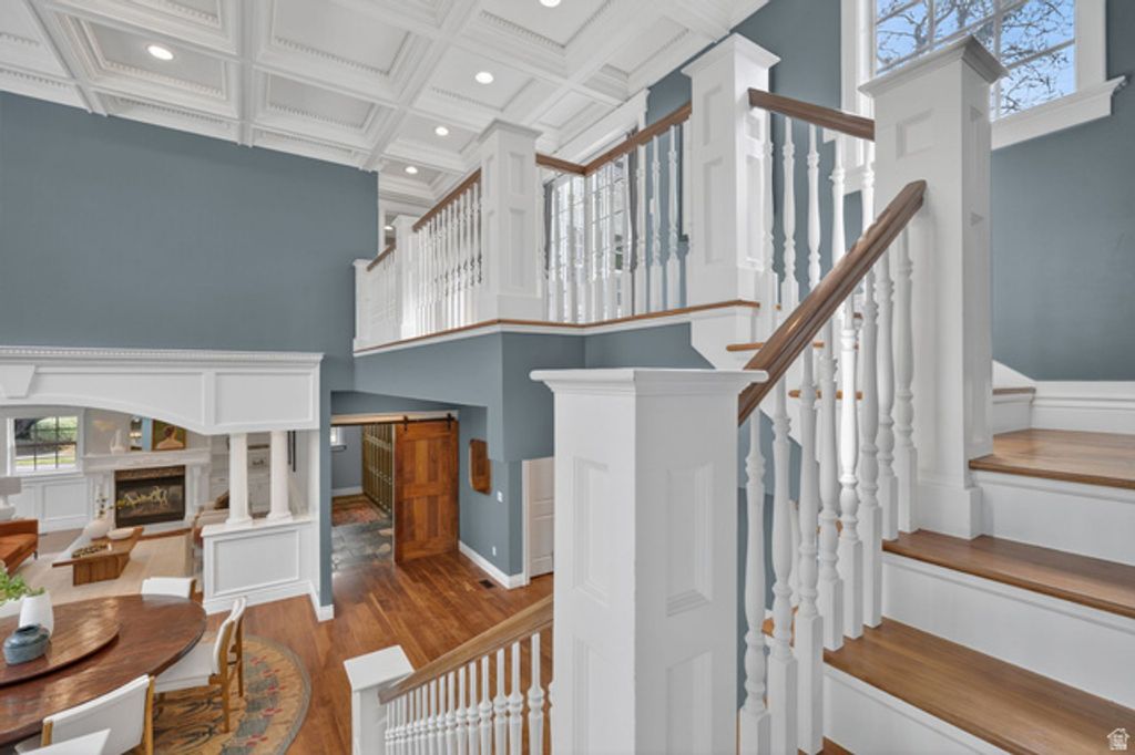 Image 30 of property listing at 5088 S WANDER LN, Holladay, UT 84117