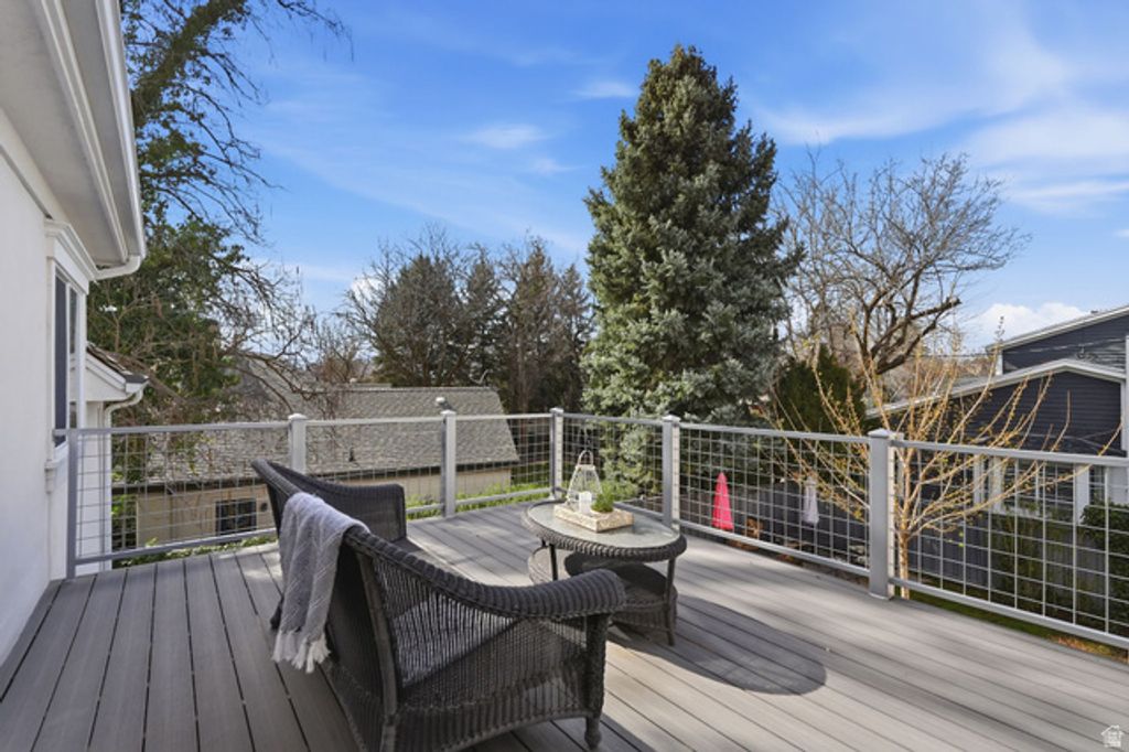 Image 44 of property listing at 5088 S WANDER LN, Holladay, UT 84117