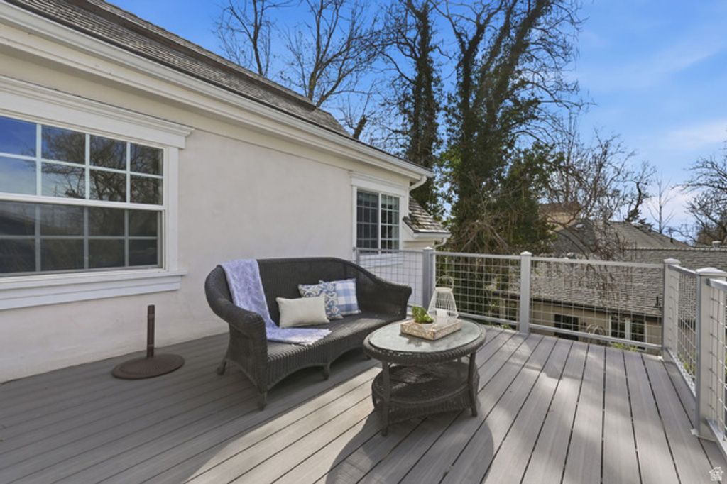 Image 45 of property listing at 5088 S WANDER LN, Holladay, UT 84117