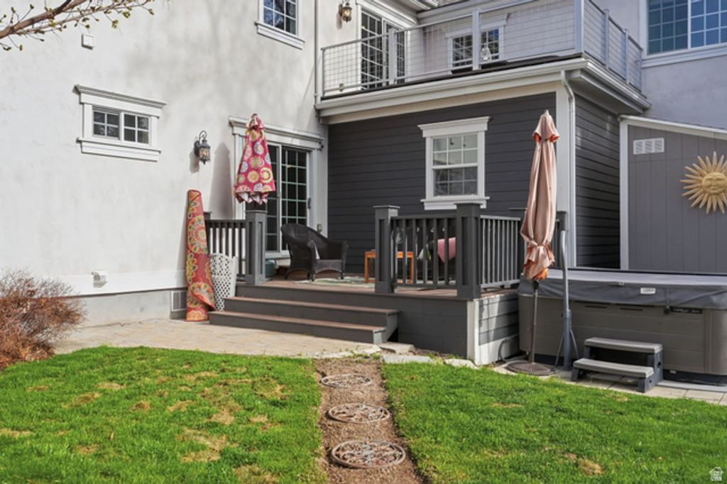 Image 66 of property listing at 5088 S WANDER LN, Holladay, UT 84117