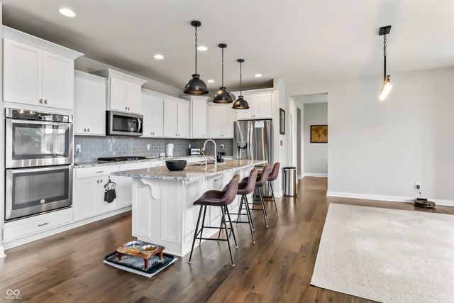 9986 Stable Stone Terrace, Fishers, IN 46040