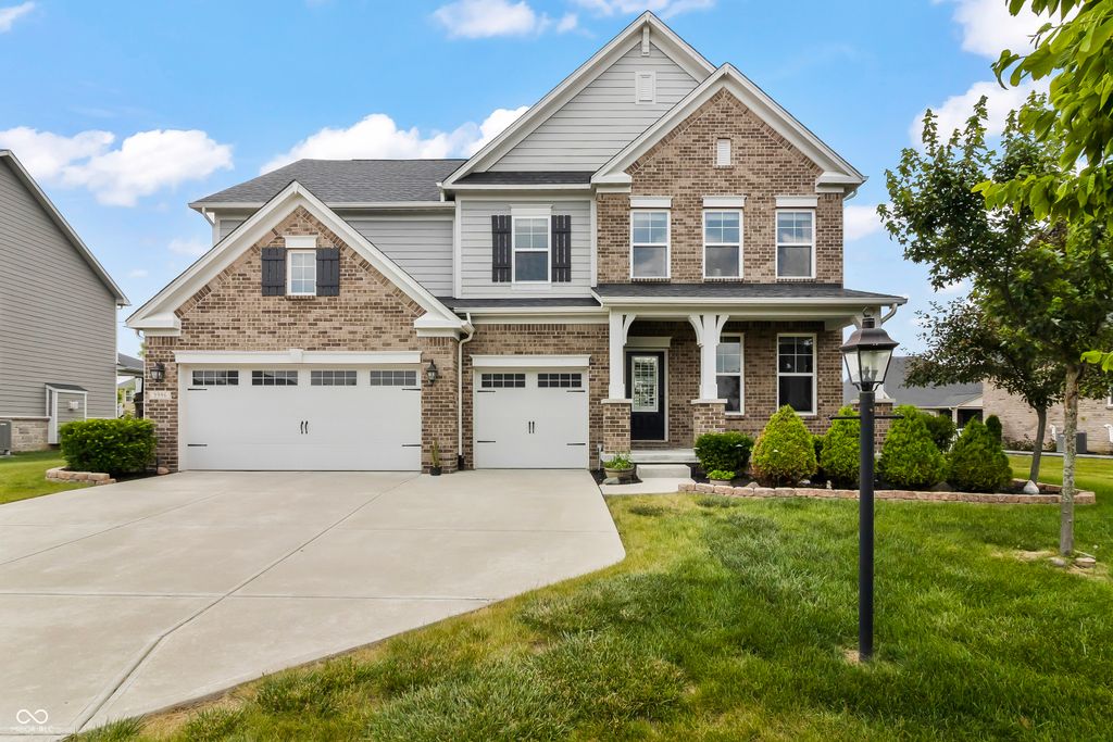 9986 Stable Stone Terrace, Fishers, IN 46040