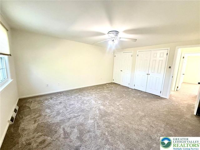 1045 Barnside Road, Allentown City, PA 18103