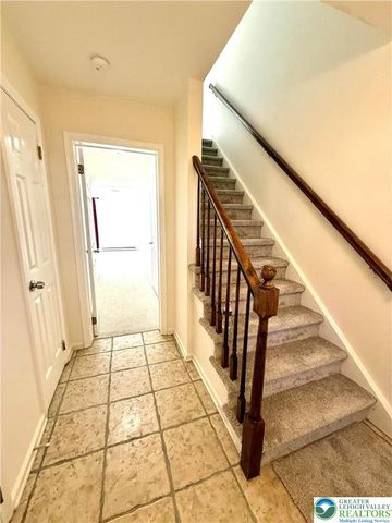 1045 Barnside Road, Allentown City, PA 18103