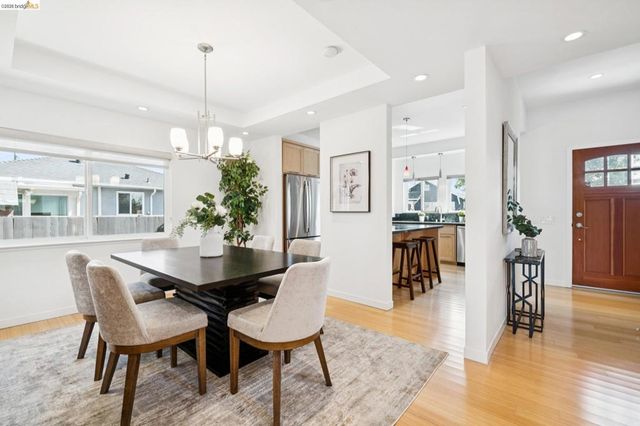 1537 Ashby Ave, Berkeley, CA 94703