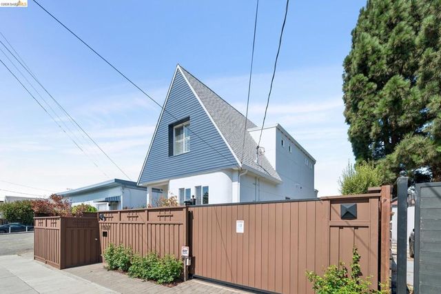 1537 Ashby Ave, Berkeley, CA 94703