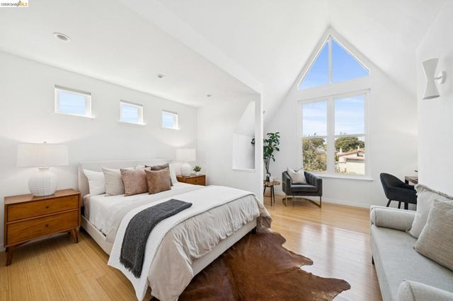 1537 Ashby Ave, Berkeley, CA 94703