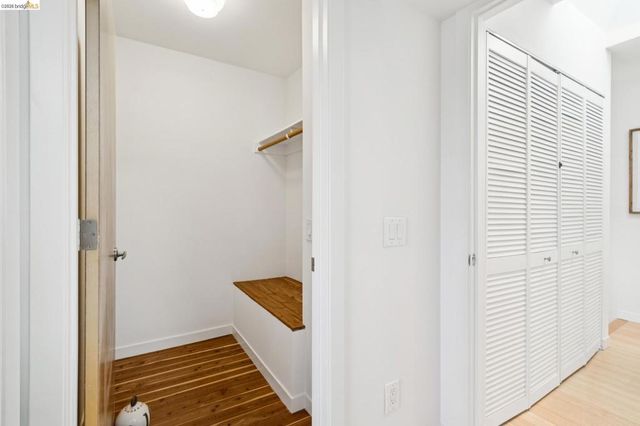 1537 Ashby Ave, Berkeley, CA 94703