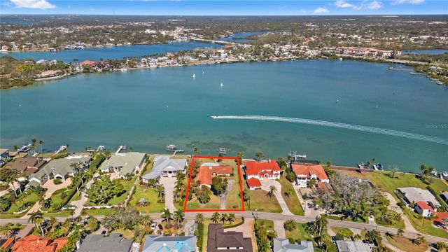 436 BAYSHORE DRIVE, Venice, FL 34285