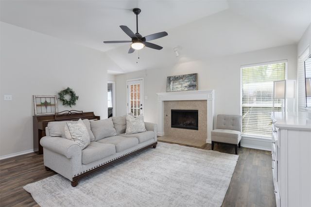 5741 Starboardway Drive, Fort Worth, TX 76135