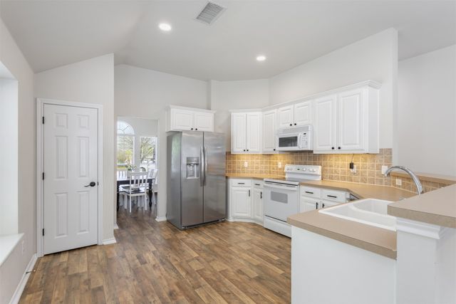 5741 Starboardway Drive, Fort Worth, TX 76135