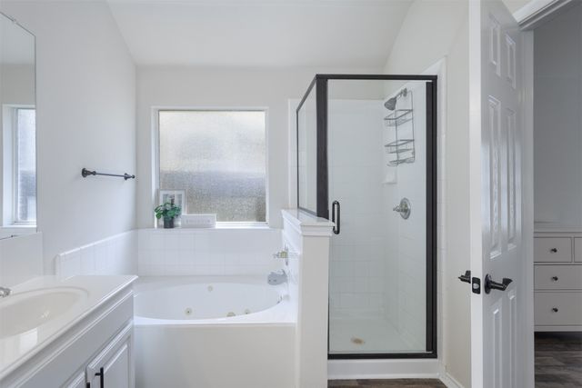 5741 Starboardway Drive, Fort Worth, TX 76135