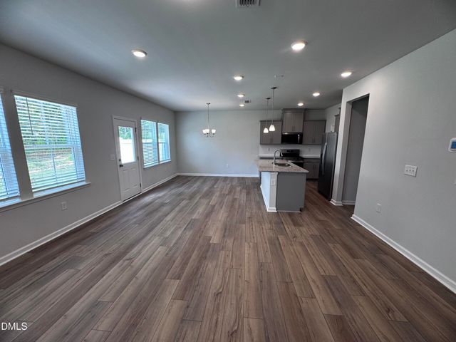 205 Broomside Avenue, Raleigh, NC 27603
